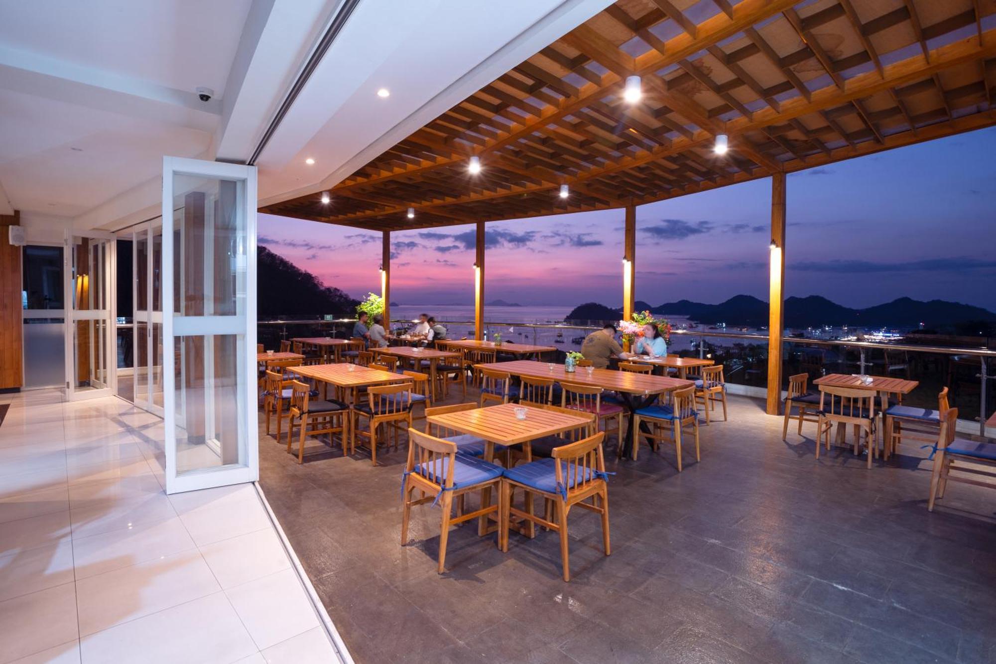 Zasgo Hotel Labuan Bajo Exterior foto